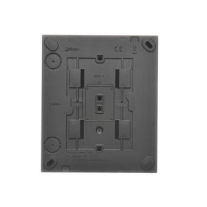 Simon Aquaclick Gniazdo IP20, 4-krotne z uziem. czarny ACGZN4/49