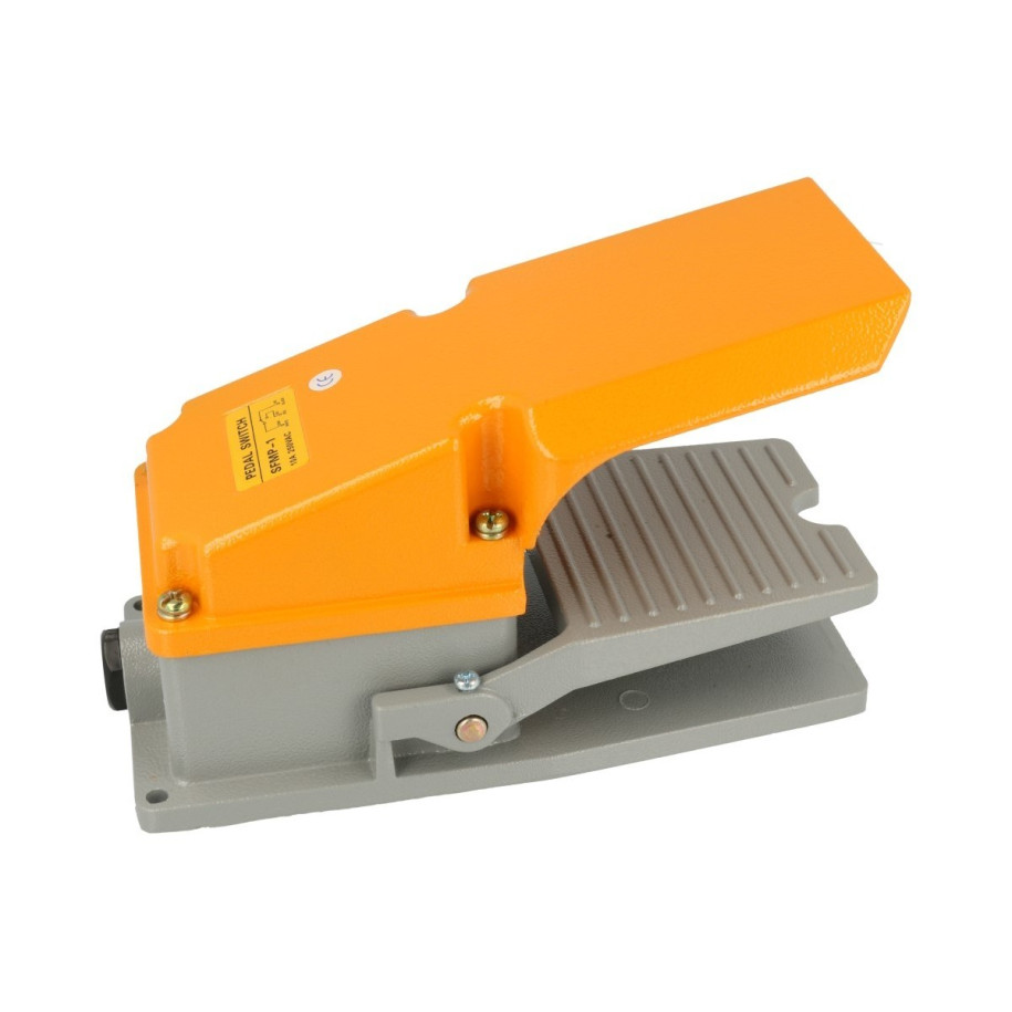 Przełącznik nożny, pedał SFMP-1 z osłoną 10A 250V AC
